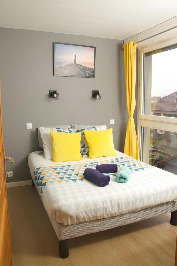 Appartement Entre Geneve Et Chamonix Au Pied Des Montagnes Cluses Exteriör bild